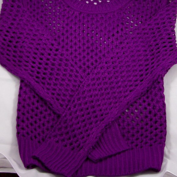 Arizona Jean Co. Mesh-Stitch Purple Sweater - Picture 4 of 4